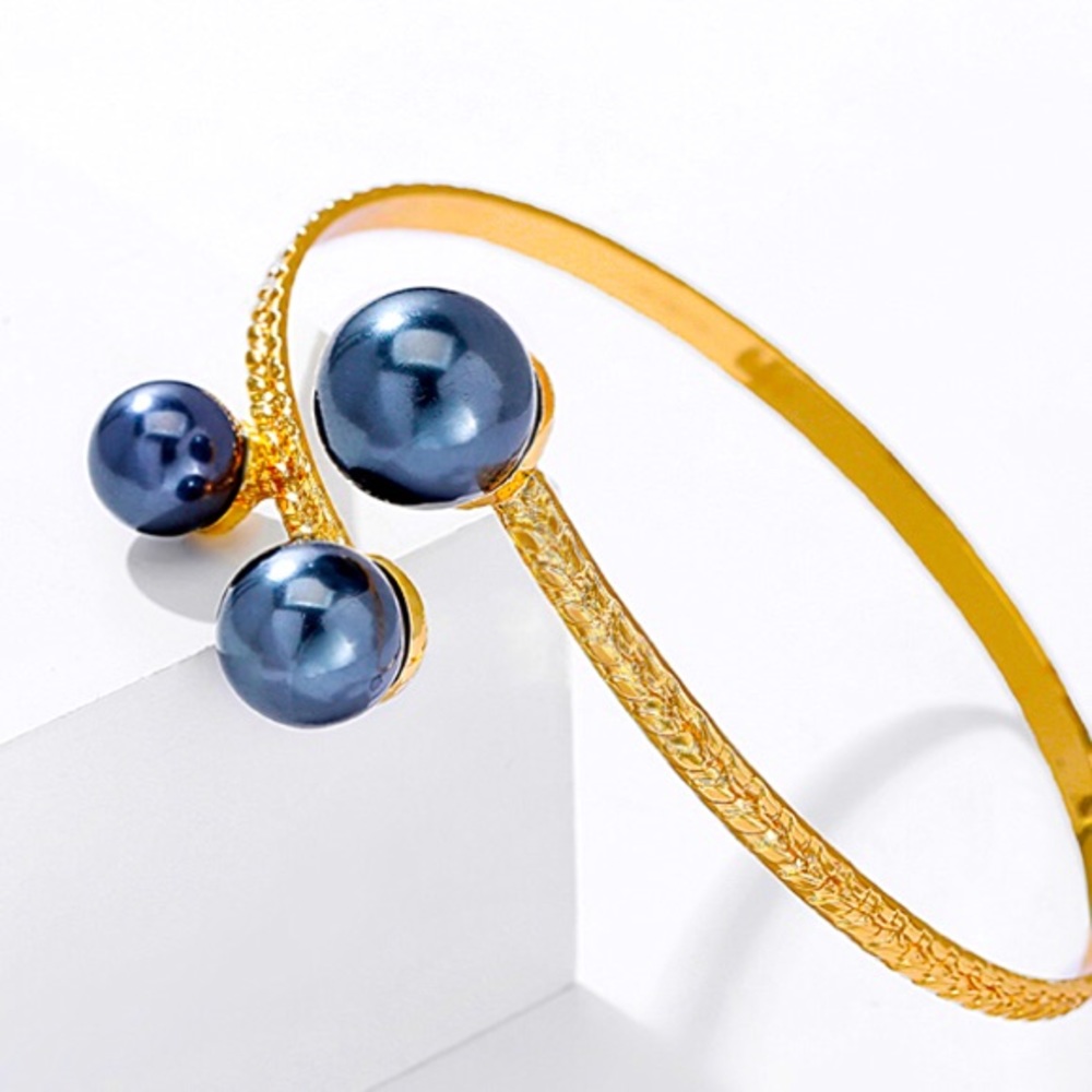 14k gold plated Hawaiian bracelets